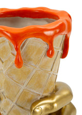 Golden Cone design váza – arany kéz fagyitölcsér narancs mázzal 18X16X26 cm Dekorációs figura Mauro Ferretti