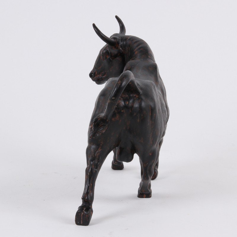 Dekor figura bika 20 cm – barna
