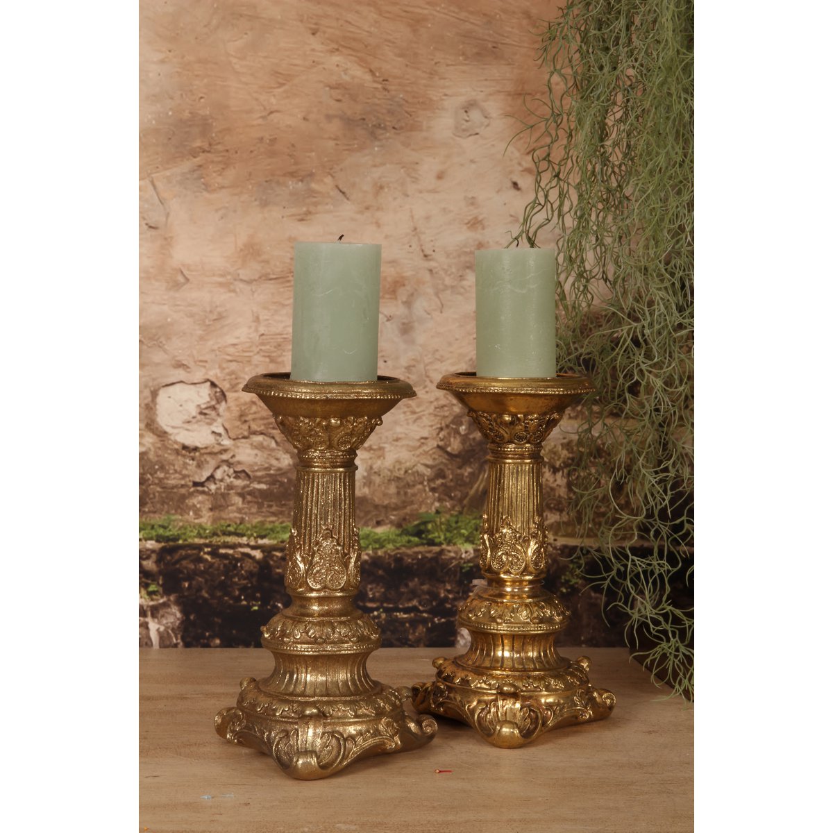 Vintage gyertyatartó 23 cm – arany