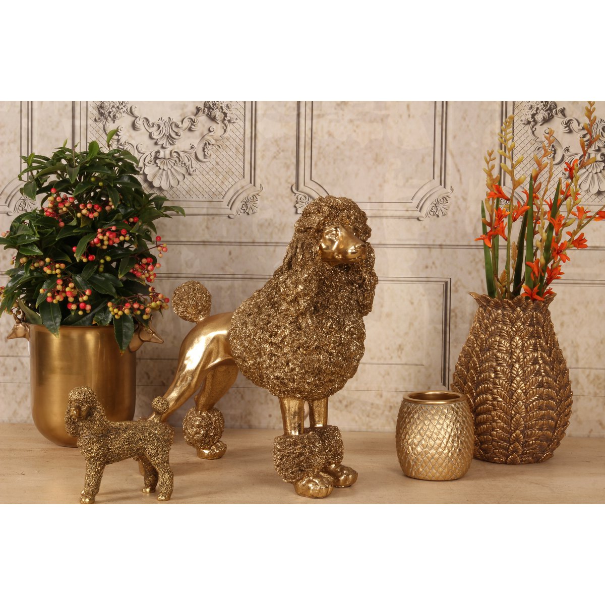 Dekor figura uszkár kutya 12,5 cm – arany