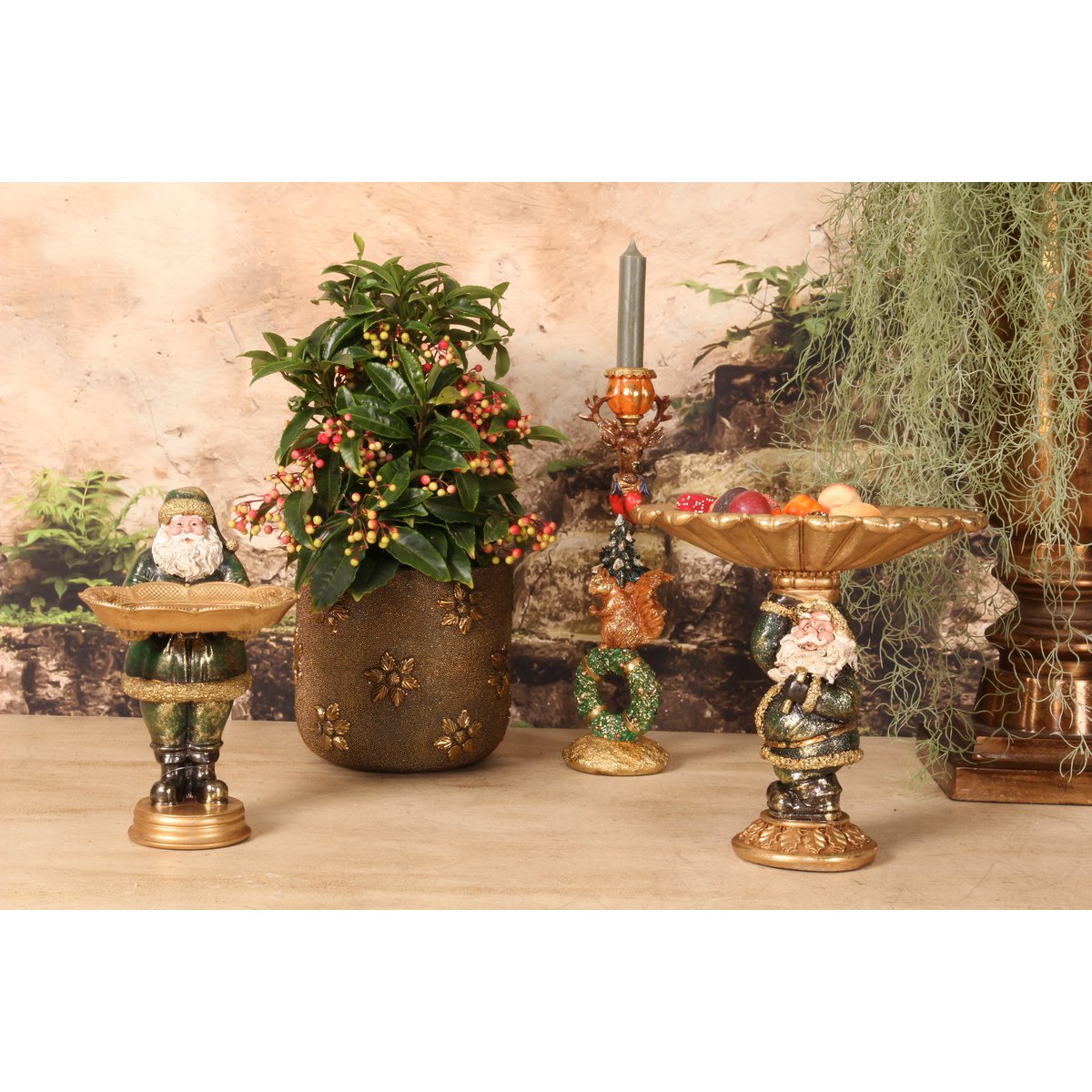 Mikulás figura tálcával 16 cm – zöld