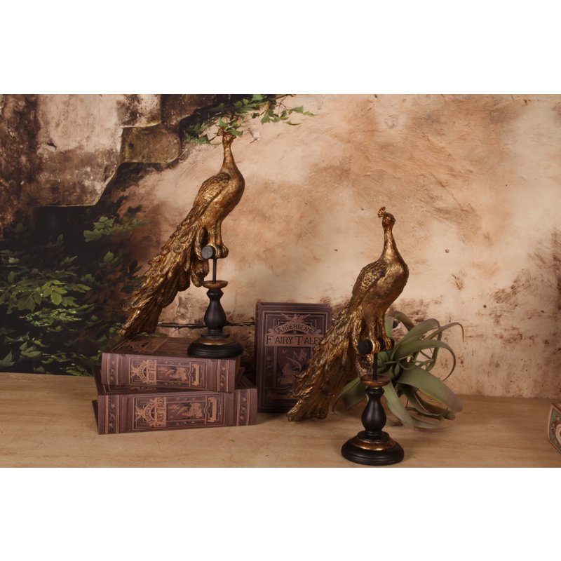 Dekor figura páva talapzaton 40 cm – arany