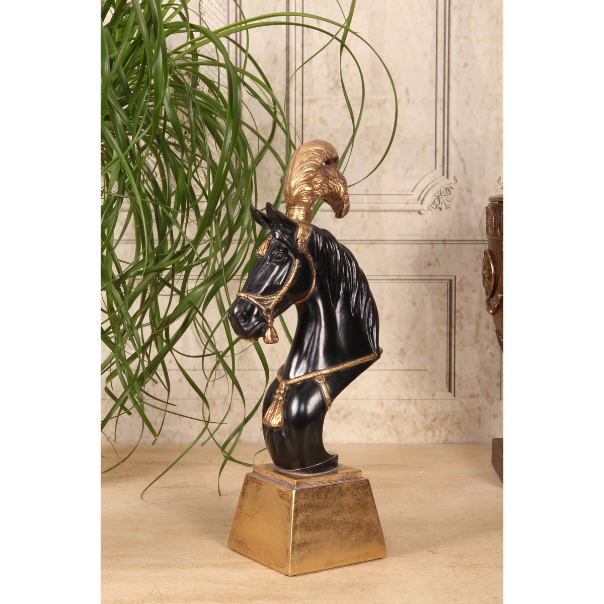 Dekor figura lófej