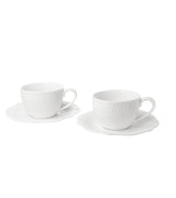 Fehér porcelán csésze elegáns virágos dombormintával két személyes díszdobozban