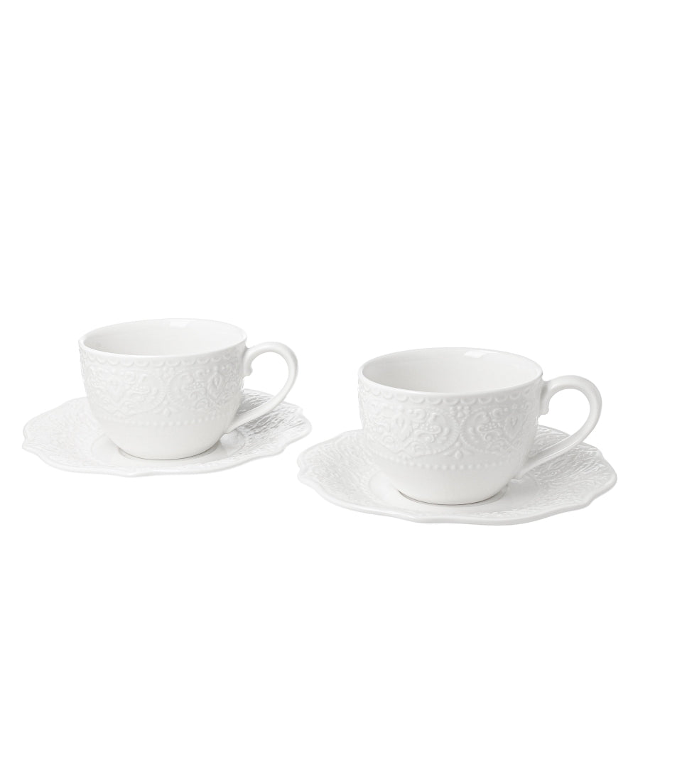 Fehér porcelán csésze elegáns virágos dombormintával két személyes díszdobozban