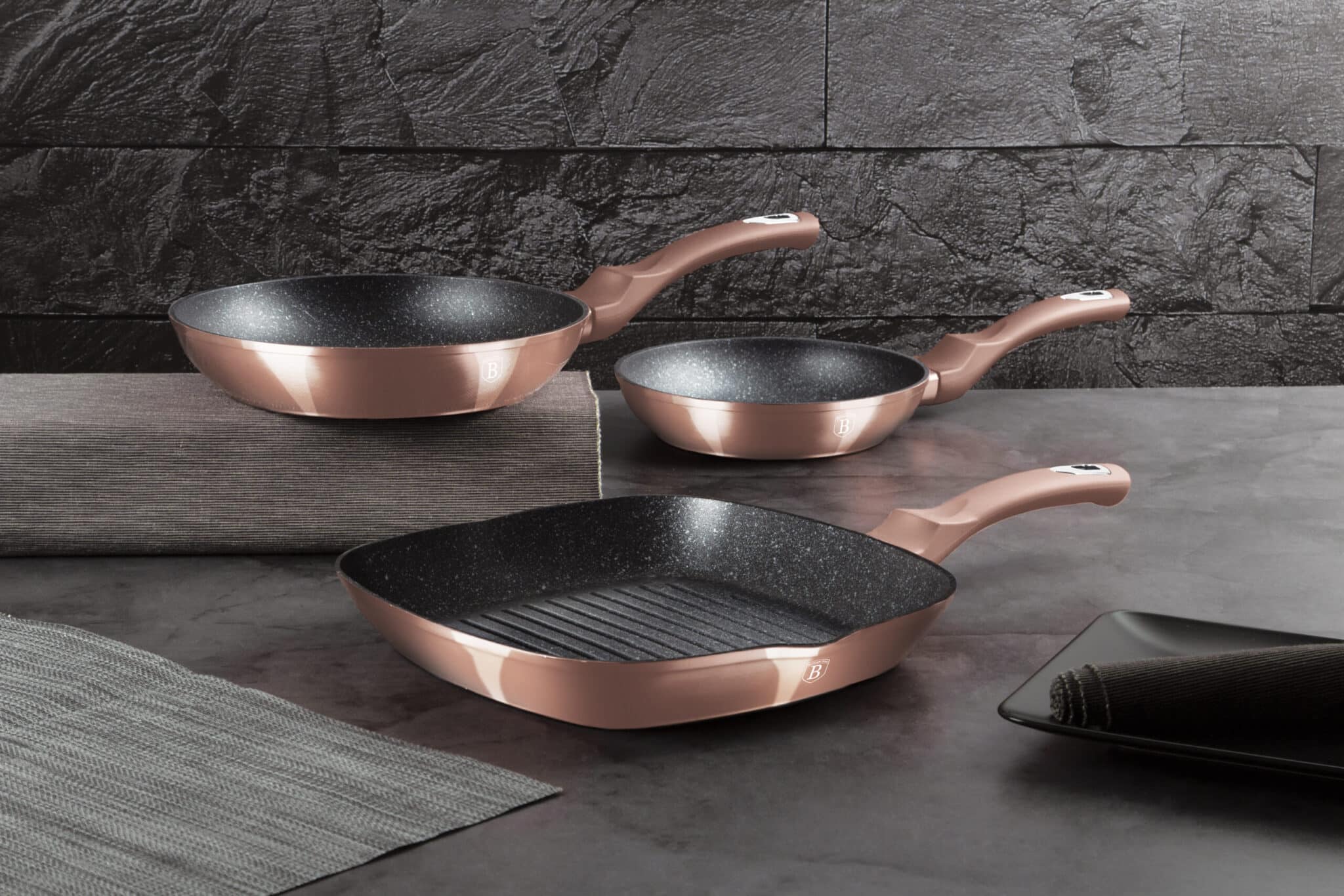 Indukciós 3 részes serpenyő készlet Metallic Line Rose Gold Edition Berlinger Haus