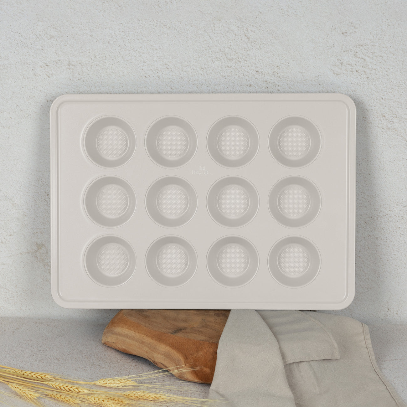 12 részes tapadásmentes muffin sütőforma Sahara Collection