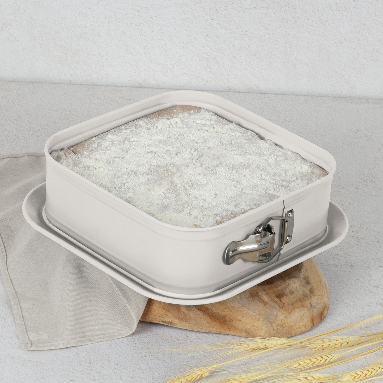 Szögletes tapadásmentes tortaforma 28 cm Sahara Collection