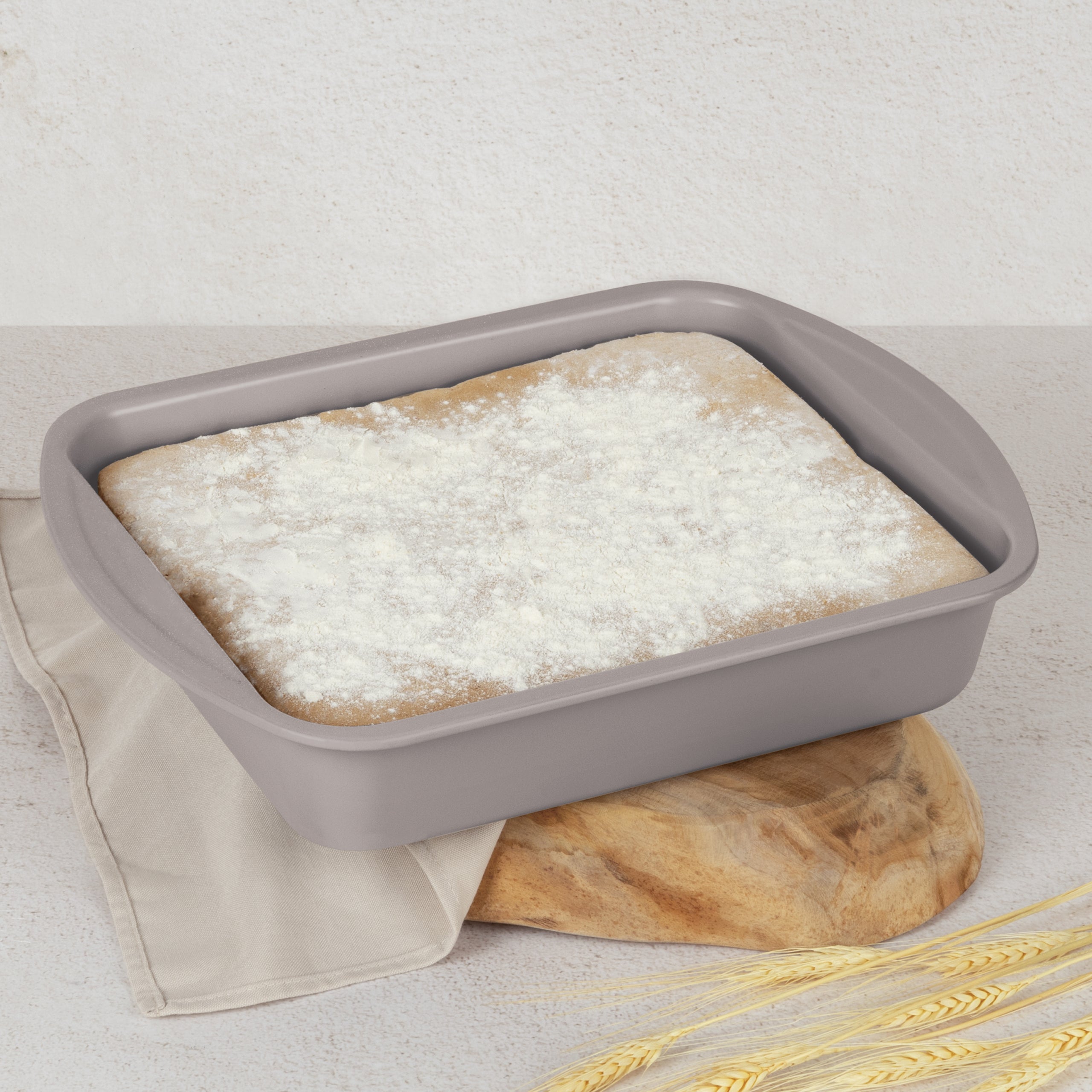 Tapadásmentes tepsi 40 cm Berlinger Haus Taupe szürke