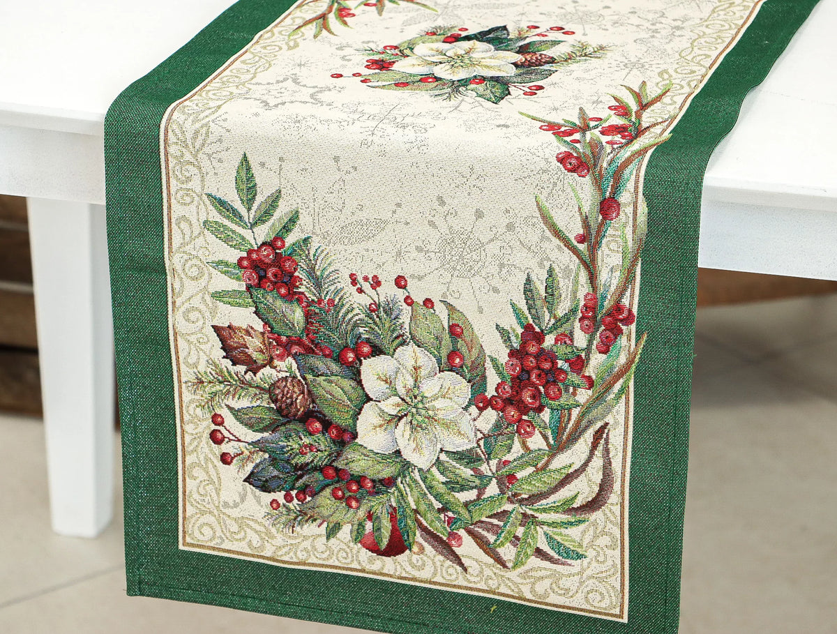 Classic piros bogyós, zöld szélű asztali futó, 37x100 cm, ezüst lurex, gobelin