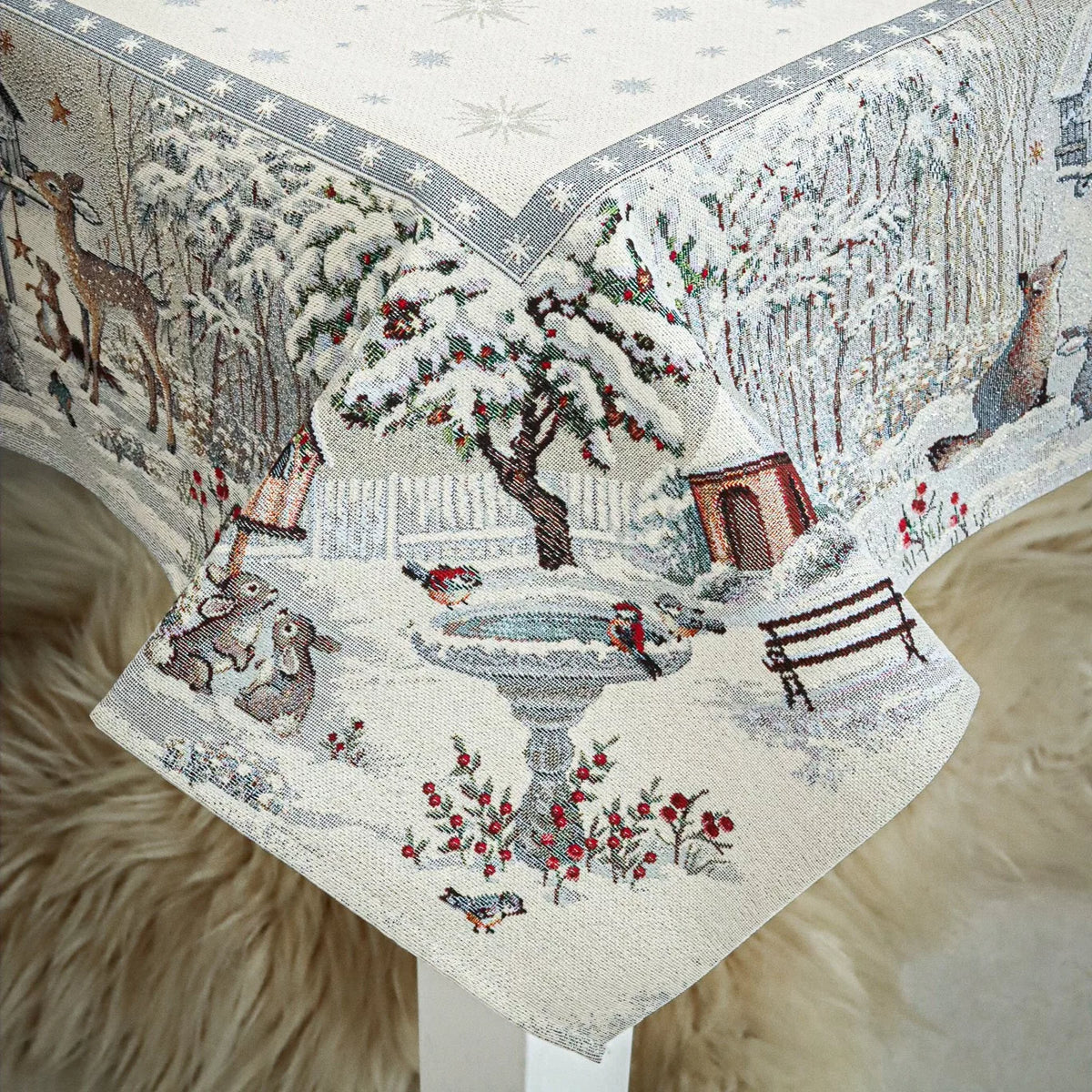 Téli erdő asztalterítő, 96x100 cm, ezüst lurex, gobelin