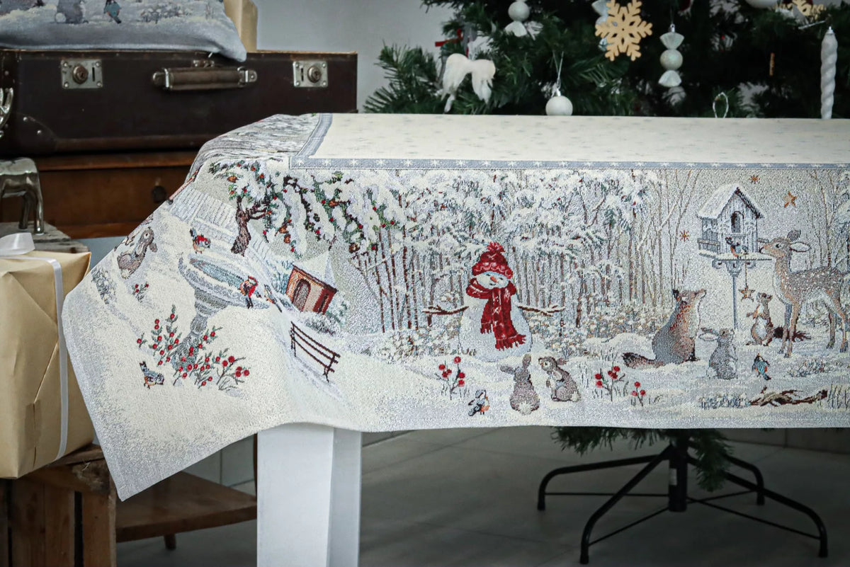 Téli erdő asztalterítő, 96x100 cm, ezüst lurex, gobelin