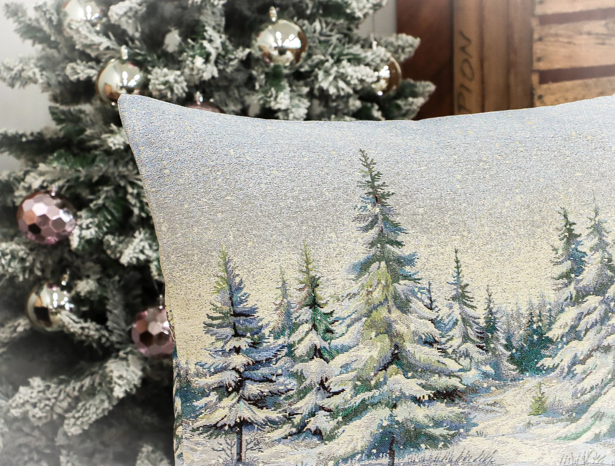 Havas fenyőerdő díszpárna huzat töltettel, 50x70 cm, ezüst lurex, gobelin