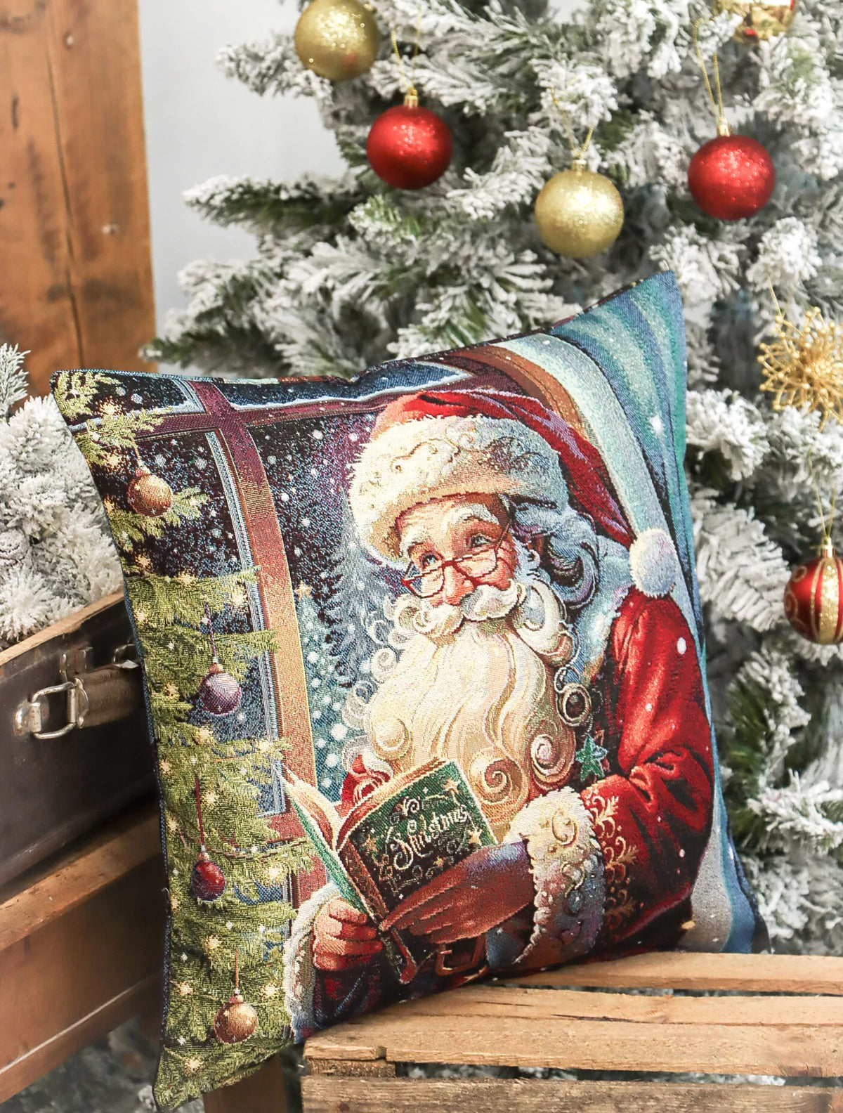 Esti mese, télapós díszpárna huzat, arany lurex, gobelin – 45 x 45 cm