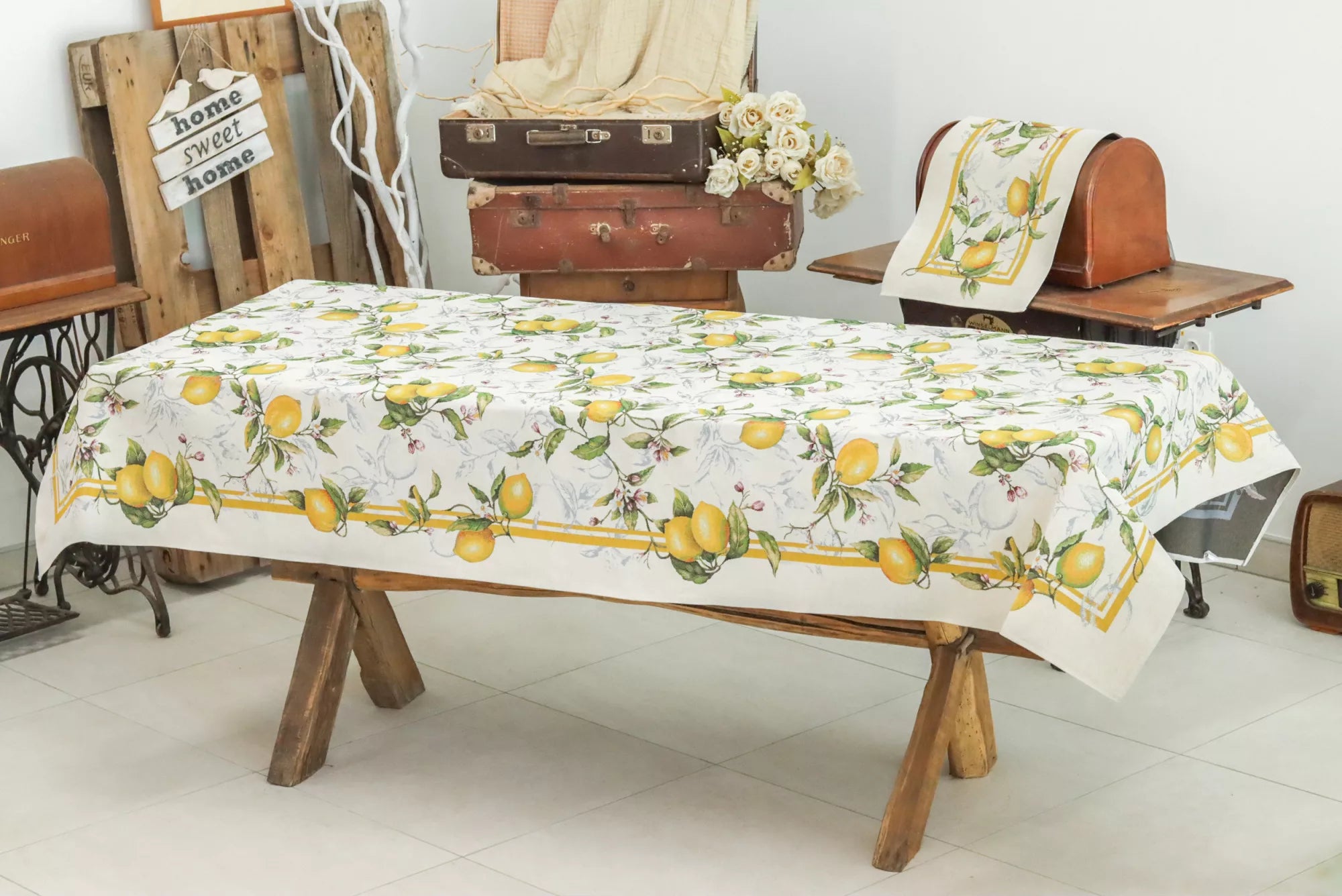 Palermo citromos mediterrán asztalterítő 137x240 cm Gépi gobelin