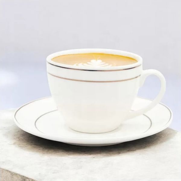 Porcelán kávéscsésze aljjal 230 ml - 6 személyes készlet díszdobozban