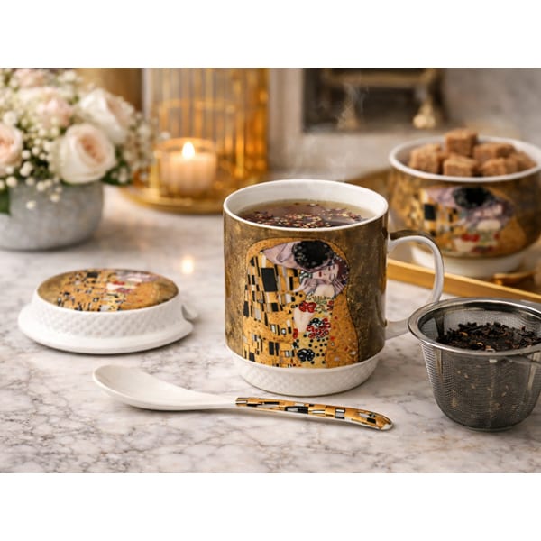 Klimt porcelán bögre fémszűrővel és tetővel - 350 ml - A Csók