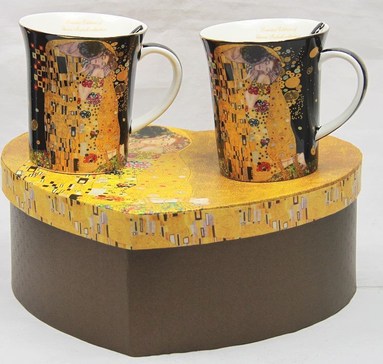Pohár Klimt porcelán bögre szett kanállal 2 személyes szív dobozos fekete