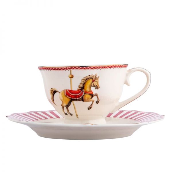 Karácsonyi porcelán csésze aljjal - 200 ml körhintás Royal Christmas