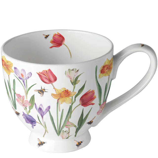 Virágos porcelán bögre – tavaszi mező mintával 450 ml