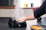 Berlinger Haus tapadásmentes Belga gofrisütő 1500 W Black Rose Collection