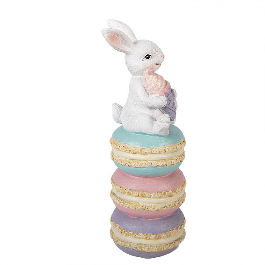 Macaronon csücsülő fehér nyuszi húsvéti dekoráció figura 20 cm