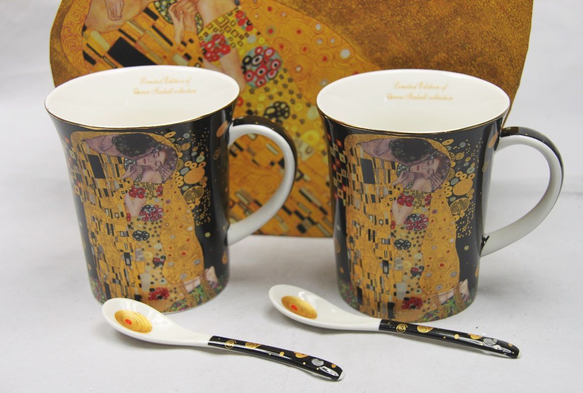 Pohár Klimt porcelán bögre szett kanállal 2 személyes szív dobozos fekete